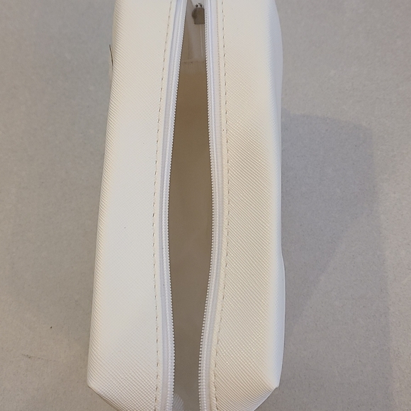 MRS Makeup Bag - Picture 9 of 9